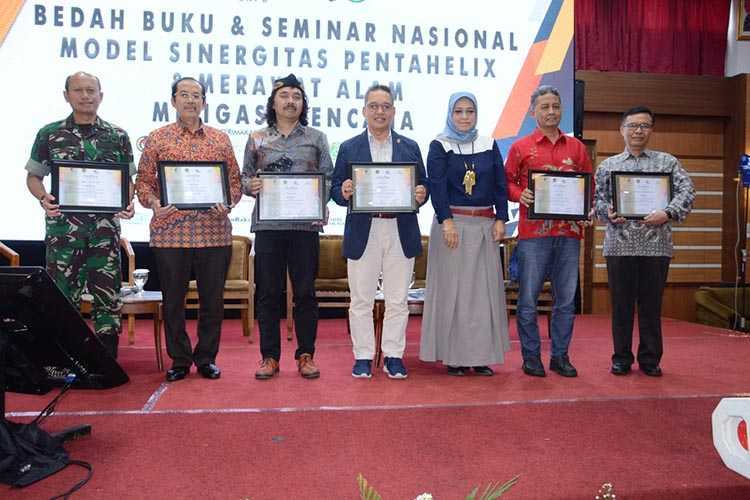 Kasdam III Siliwangi Apresiasi Kinerja Para Dansektor Satgas Citarum