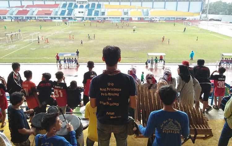 Ketika Riuh Antusiasme Supporter di Penutupan Jatira Bandung Soccer Cup