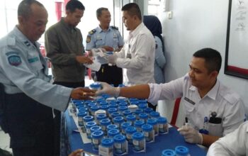 Ratusan Petugas Lapas Tasik Dites Urine