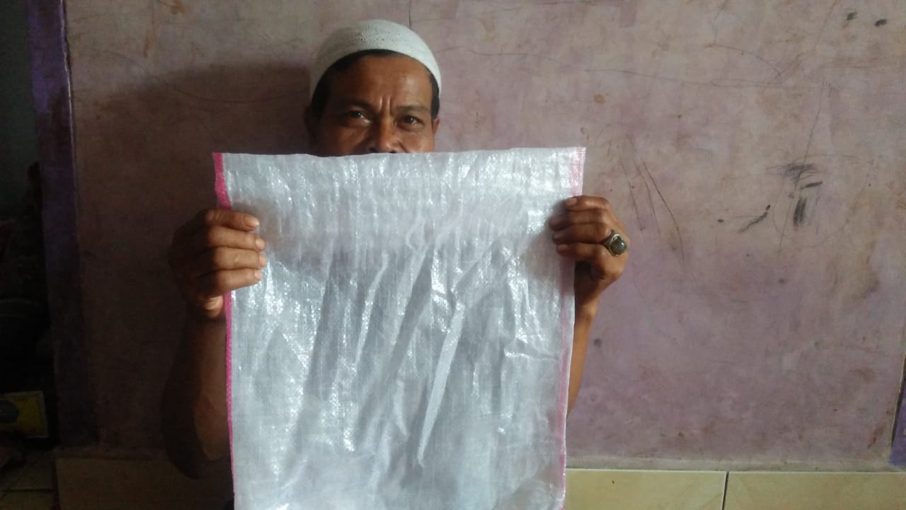 Warga Pertanyakan Merk Beras dari Bantuan Pangan Non Tunai