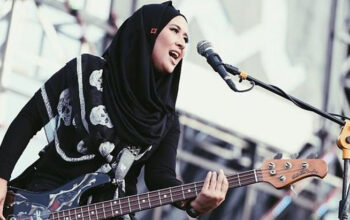 Chua ‘Kotak’ Lahirkan Anak Perempuan
