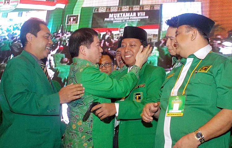 Suharso dan Kalimat What a Surprise