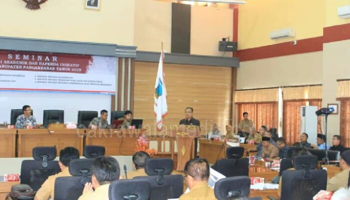 DPRD Pangandaran Gelar Seminar  Enam Naskah Akademik Raperda Inisiatif