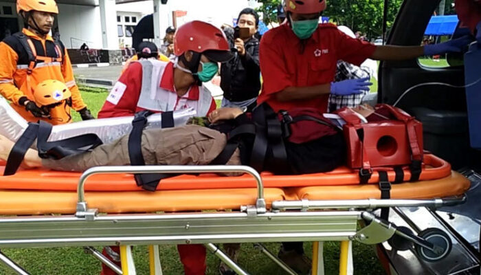 BPBD Evakuasi Tiga Korban Kebakaran di Bale Kota Tasik