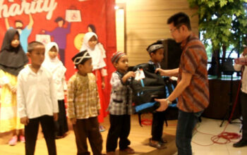 Asia Plaza Bantu Anak Yatim dan Jompo