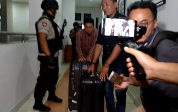 Hampir 10 Jam KPK Geledah Ruang Kerja Wali Kota Tasik