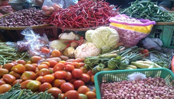 Kenaikan Harga Bahan Pokok Masih Dalam Batas Acuan Harga