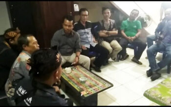 Warga Laporkan Kasus Dugaan Politik Uang Paketan ke Bawaslu