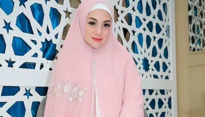 Celine Evangelista Tidak Menutup Diri Menjadi Muslim