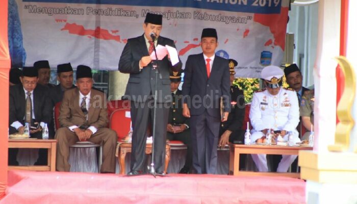 Bupati Jeje Bacakan Pesan Mendikbud Saat Pimpin Upacara Hardiknas 2019
