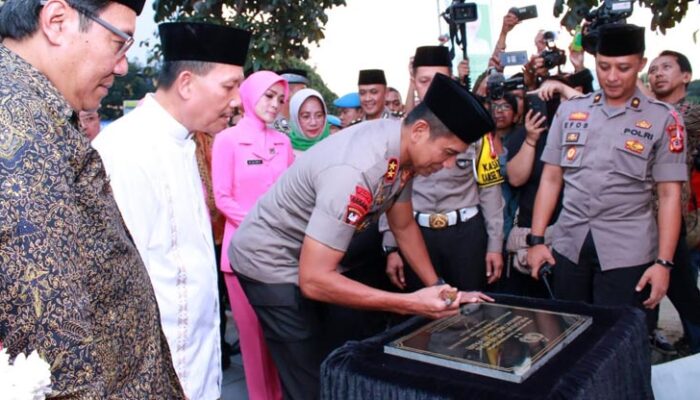 Kapolda Jabar Resmikan Pos Gatur Lantas Kiaracondong