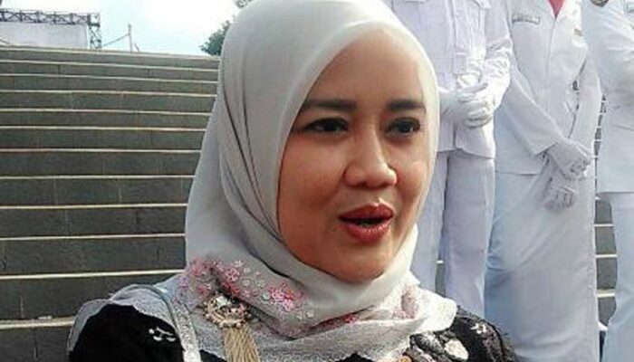 Lina bicara Soal Busana Muslim Kekinian