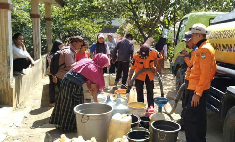 Butuh Air Bersih, BPBD Siap Distribusikan Secepatnya