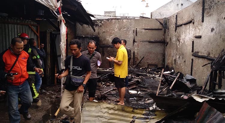 Garasi Timbel Pedo Nyaris Ludes Terbakar