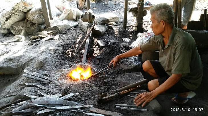 Jelang Idul Adha Penjualan Golok Semakin Tajam Hingga Naik 50 Persen