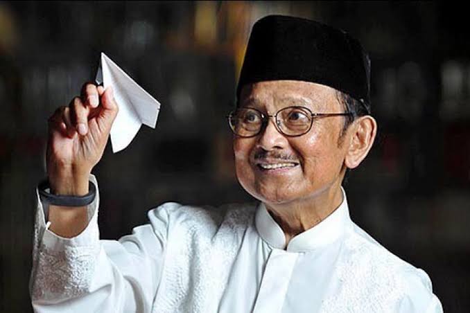 Innalillahi Wainna Ilaihi Rojiu’un, BJ Habibie Meninggal Dunia
