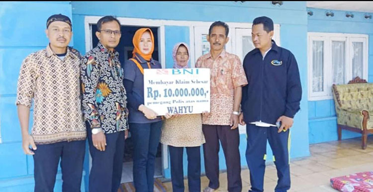 BNI Life Kembali Kucurkan Bantuan, Kali Ini Warga Ciawi
