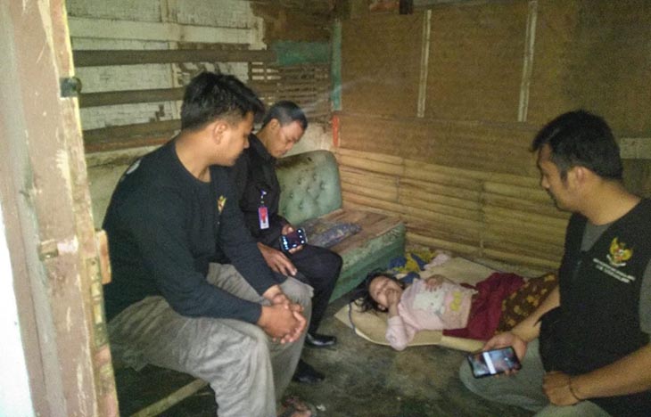 Derita Elis Remaja Kadipaten; Usia 3 tahun Terbentur Kepala, Belasan Tahun Menderita