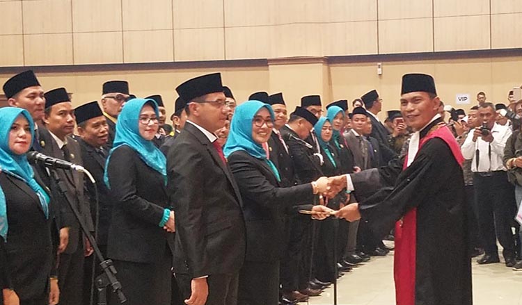 Pelantikan Anggota DPRD Kabupaten Tasikmalaya Periode 2019-2024 Masih Didominasi Wajah Lama