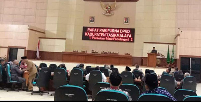Perdana di Paripurna DPRD Kabupaten Tasikmalaya Hanya Sahkan 2 Agenda