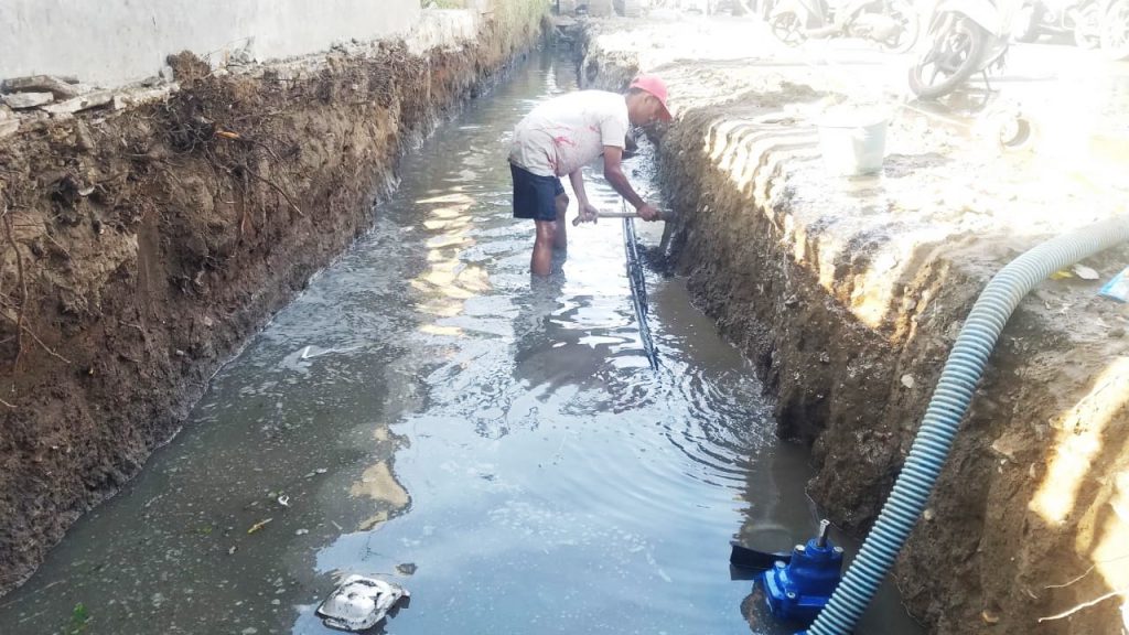 Pipa Bocor Akibat Tergerus Proyek Drainase, PDAM Tirta Sukapura Rugi Ratusan Juta Rupiah