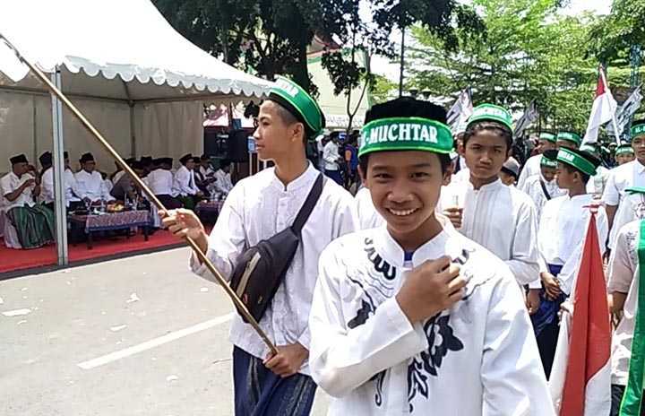 Ribuan Umat Muslim Rayakan Hari Santri Nasional 2019 di Dadaha