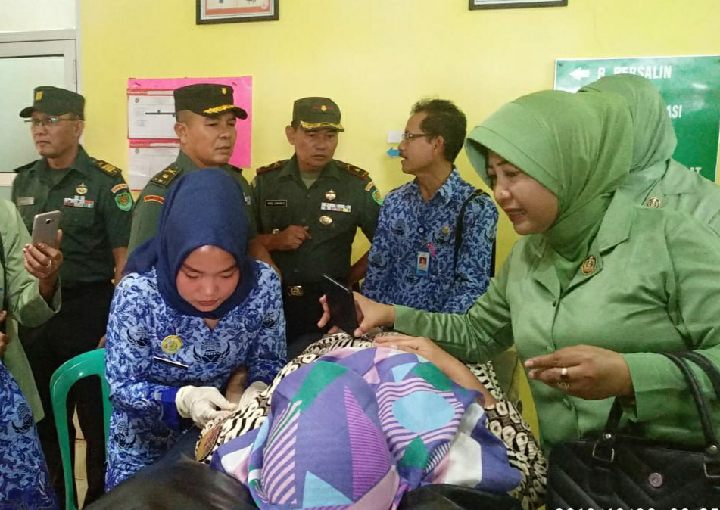 Ketika Tentara Ikut Serta Meningkatkan Pengguna IUD dan Implan