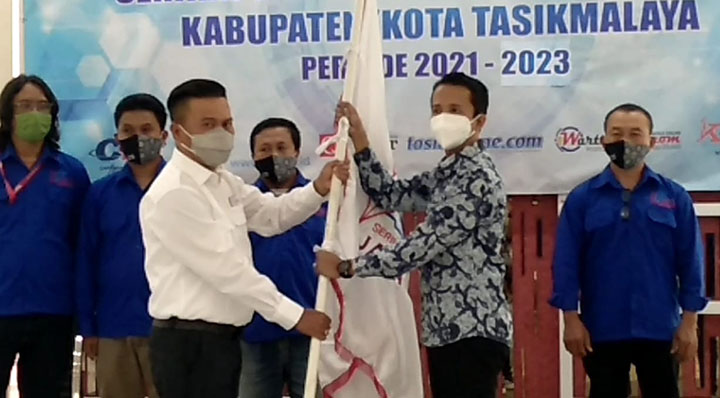 Pengurus SMSI Tasikmalaya Resmi Dilantik, Ketua SMSI Jabar Berharap Mampu Bekerjasama dengan Semua Instansi