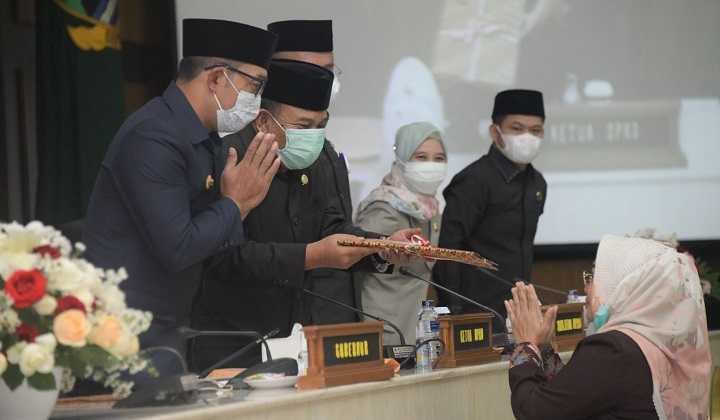 DPRD Jabar dan Pemprov Berhasil Ciptakan Perda Pesantren Pertama di Indonesia