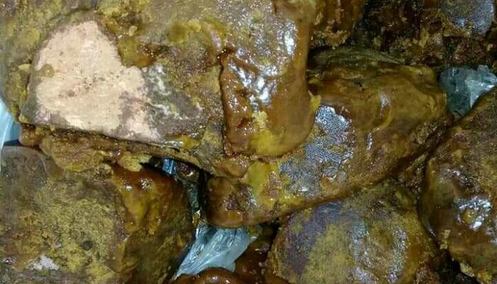 Gula Merah Berisikan Potongan Batu Bata Viral di Medsos, Netizen Geram
