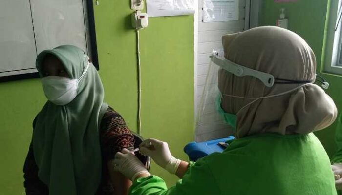 Hari Ini, Tenaga Kesehatan Kota Tasikmalaya Dapat Jatah Vaksinasi
