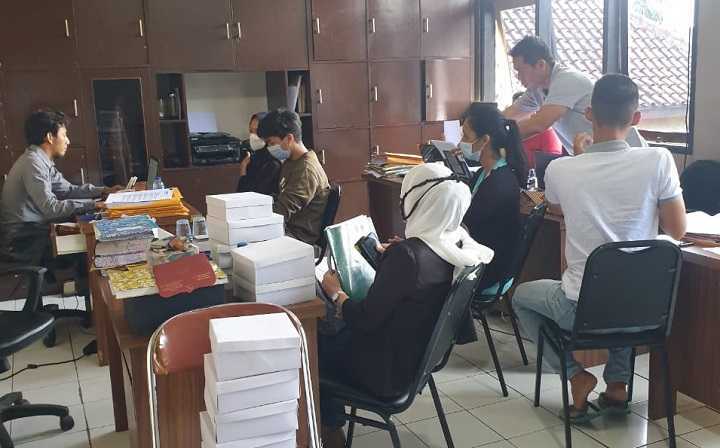 Ingin Memiliki Album Kenangan, Alumni SMAN 5 Kota Tasik Datangi Polresta