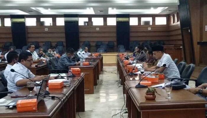 Komisi IV DPRD Audiensi Terkait Carut Marut DTKS Kota Tasikmalaya