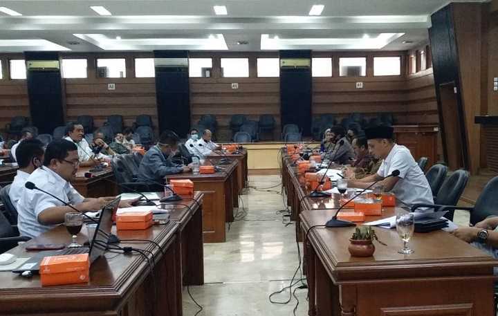 Komisi IV DPRD Audiensi Terkait Carut Marut DTKS Kota Tasikmalaya