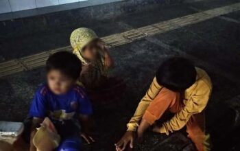 dika bocah pemulung tasikmalaya dika bocah pemulung tasikmalaya