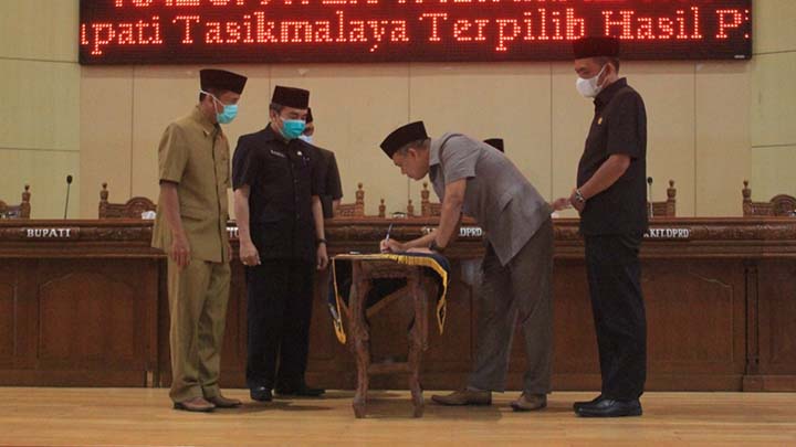 DPRD Umumkan Penetapan Bupati dan Wabub Tasikmalaya Terpilih