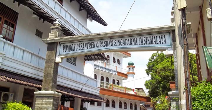 Ikuti Anjuran Satgas-19, Santri Ponpes Cipasung Mudik Bertahap