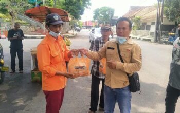Sikapi PPKM Diperpanjang, SEV Chapter Tasikmalaya Berikan Bantuan