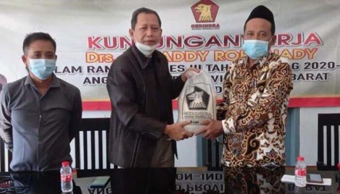 Daddy Rohanady Serap Aspirasi Warga Losari Cirebon