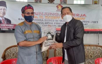Daddy Rohanady Serap Aspirasi Warga Desa Cirebon Girang