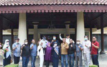 Komisi I DPRD Jabar Kunjungi Anjungan Jawa Barat di TMII