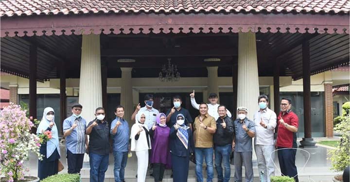 Komisi I DPRD Jabar Kunjungi Anjungan Jawa Barat di TMII