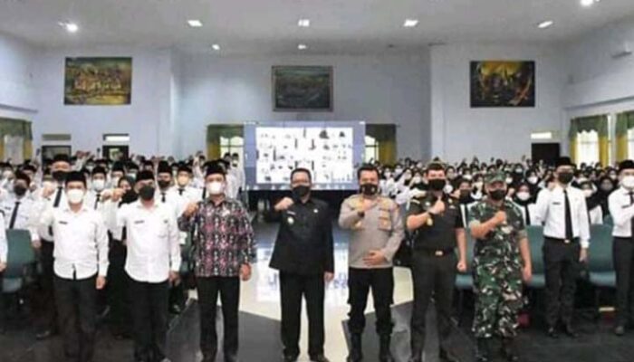 Bupati Ade Lantik 655 PNS Kabupaten Tasikmalaya Secara Virtual