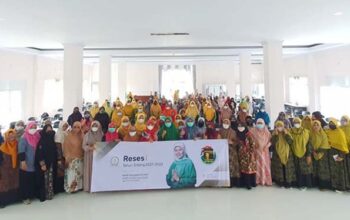 Hj. Neng Madina Sapa Masyarakat Tasikmalaya, Ajak Bangun Keluarga Impian