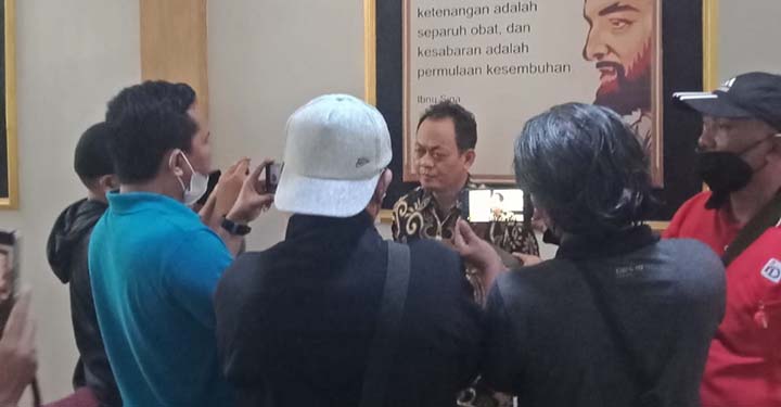 PN Jombang Hadirkan Dua Saksi Ahli Dalam Sidang Praperadilan Kasus Pelecehan MSAT