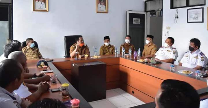 Bupati Ade Gelar Silaturahmi dan Sidak BKPSDM dan Diskominfo