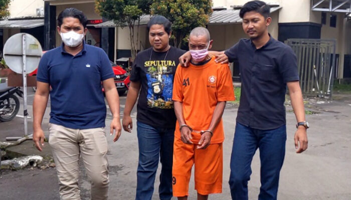 Kakek Tiri Habisi Siswi SMP dengan Golok, Ini Pemicunya