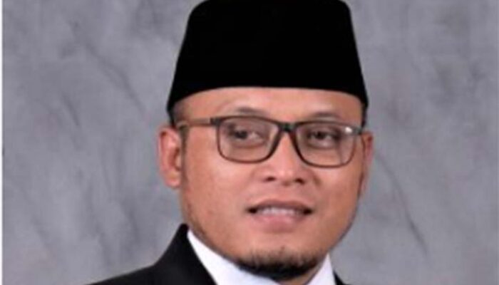 Nasib Para Mahasiswa STMIK Tasikmalaya; Wahid Minta Pemda Jamin Kelangsungan Pendidikan di Tengah Pencabutan Izin Operasional