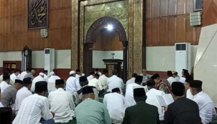 Guna Peroleh Ganjaran Berlipat, Ivan Ajak Umat Muslim Tasikmalaya Perbanyak Amalan dan Ibadah