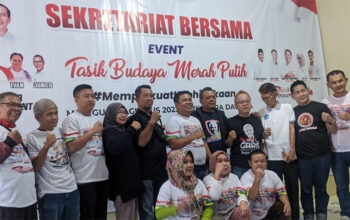 Komunitas Tasik Peduli Budaya Kenalkan Ganjar Lewat Aksi Makan Bakso Gratis 2000 Paket